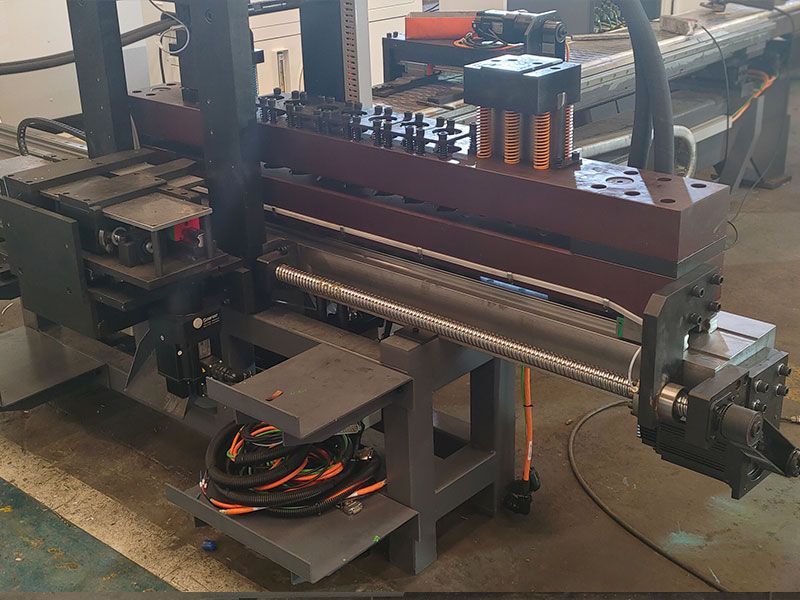 cnc-busbar-punching-machine-details